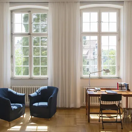 Akademie Der Dioezese מלון 3*