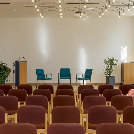 Akademie Der Dioezese 3*