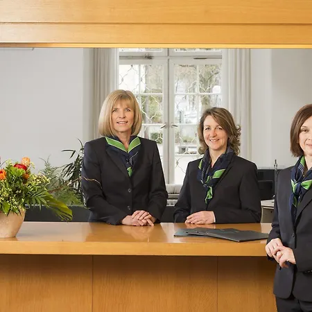 Akademie Der Dioezese מלון ויינגרטן