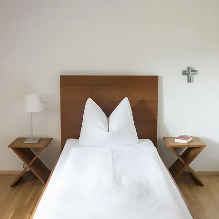 מלון Akademie Der Dioezese