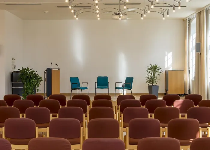 Akademie Der Dioezese 3*